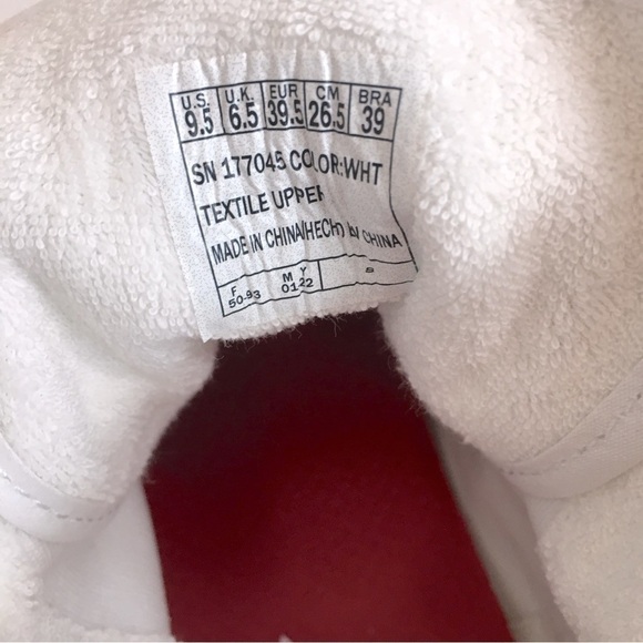 Skechers White Canvas Hi-Tread High Top Platform Causal Sneakers - Picture 14 of 14